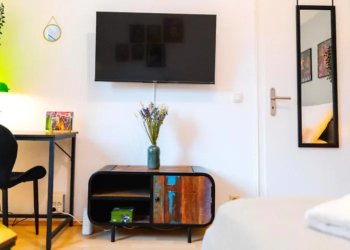 Lejlighed Gemuetliches Zentrales Apartment, Free Parking